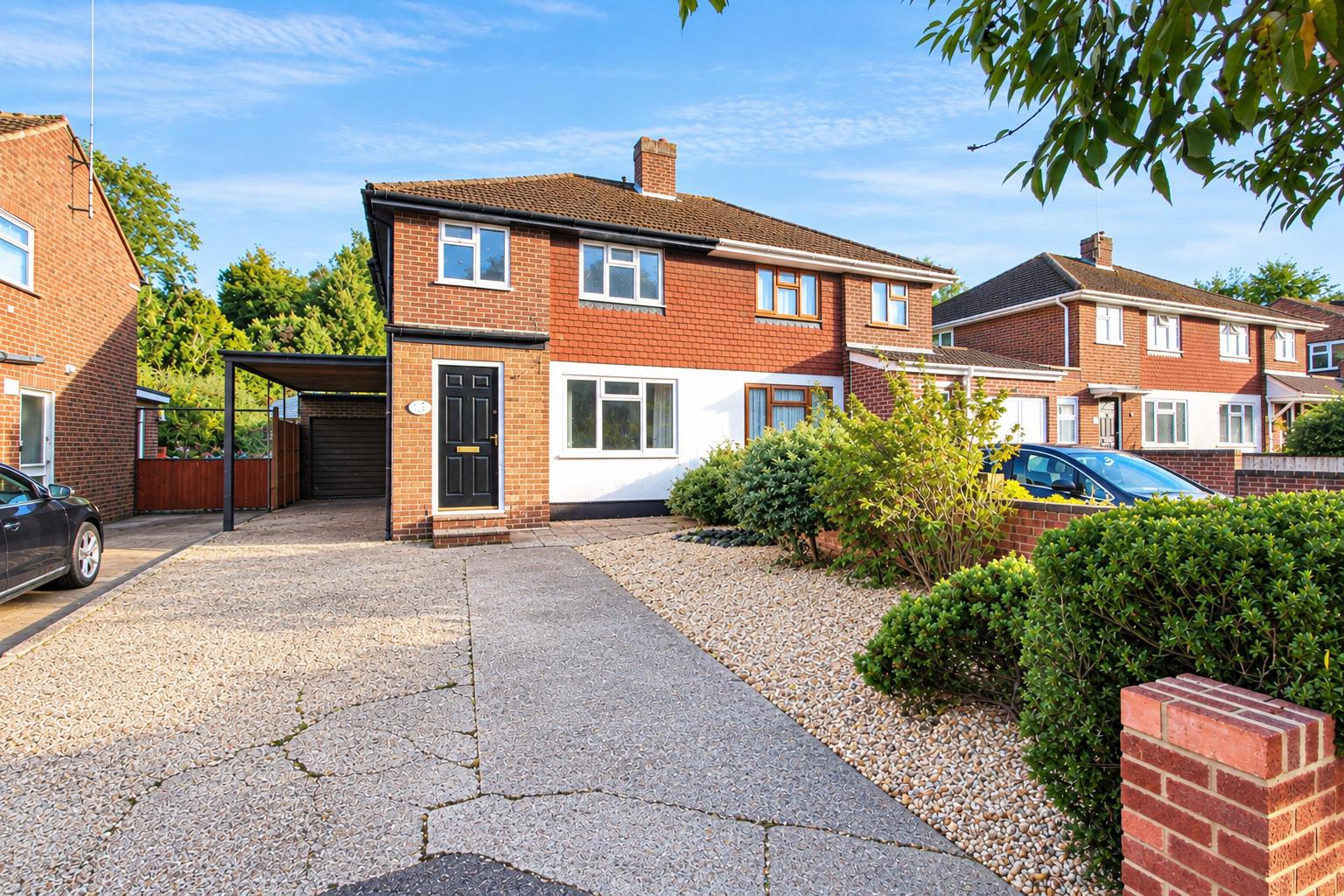 3 bed property in Overdown Road, Reading